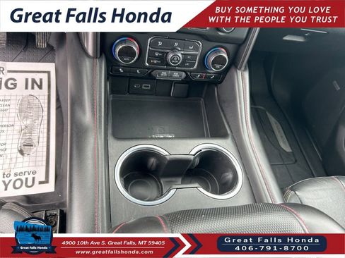 Used 2022 Chevrolet Suburban RST w/ Luxury Package image 18