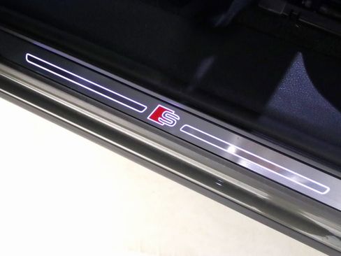 Used 2021 Audi Q3 2.0T Premium Plus w/ Premium Plus Package image 51