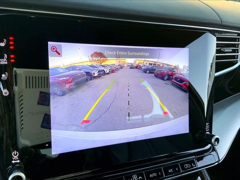 Used 2023 Jeep Wagoneer Series II image 25