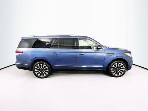 Used 2022 Lincoln Navigator L Reserve image 8