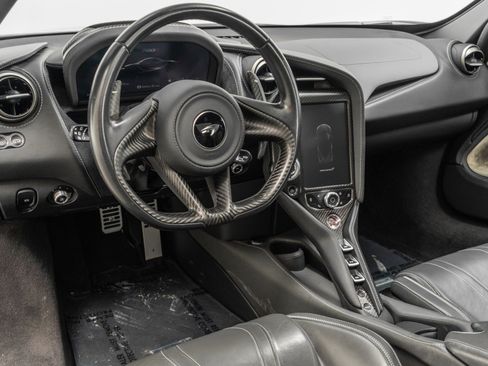 Used 2019 McLaren 720S Luxury image 12