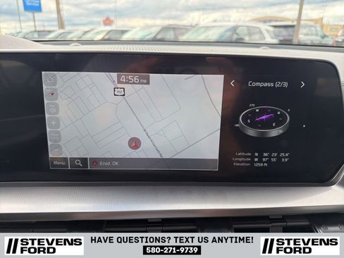 Used 2025 Kia Telluride S AWD/4WD image 29