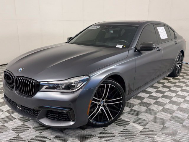 Used 2018 BMW 750i RWD image 1