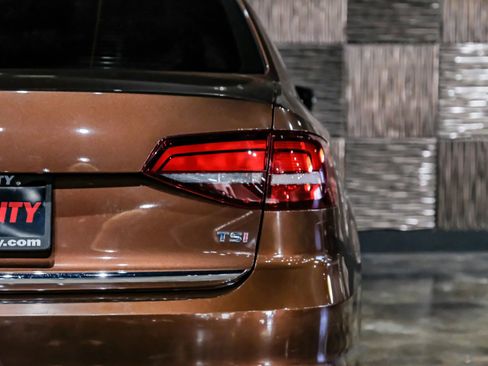 Used 2017 Volkswagen Jetta SEL FWD image 48