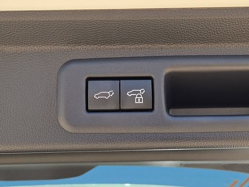 Used 2026 Toyota Sequoia SR5 AWD/4WD image 15