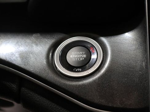 Certified 2022 Jeep Grand Cherokee L Laredo w/ Luxury Tech Group I AWD/4WD image 30
