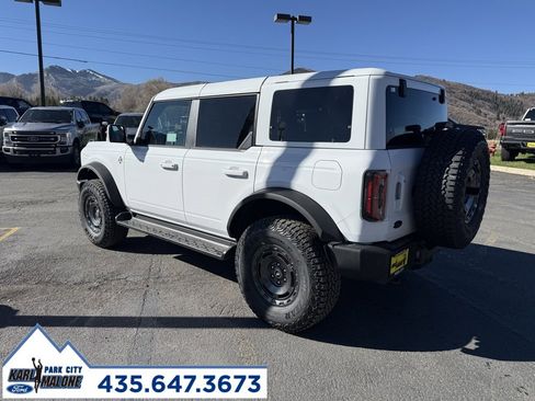 New 2025 Ford Bronco Outer Banks w/ Sasquatch Package image 4