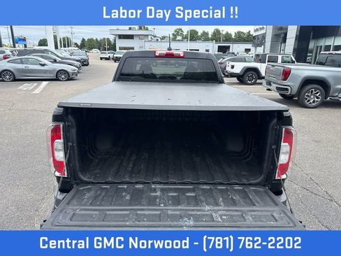 Used 2022 GMC Canyon Elevation Standard w/ Convenience Package AWD/4WD image 10