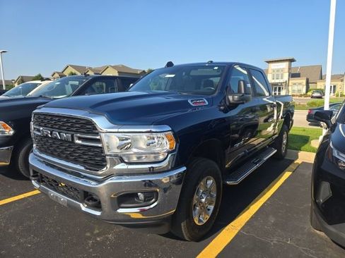 Used 2024 RAM 2500 Big Horn w/ Bed Utility Group AWD/4WD image 3