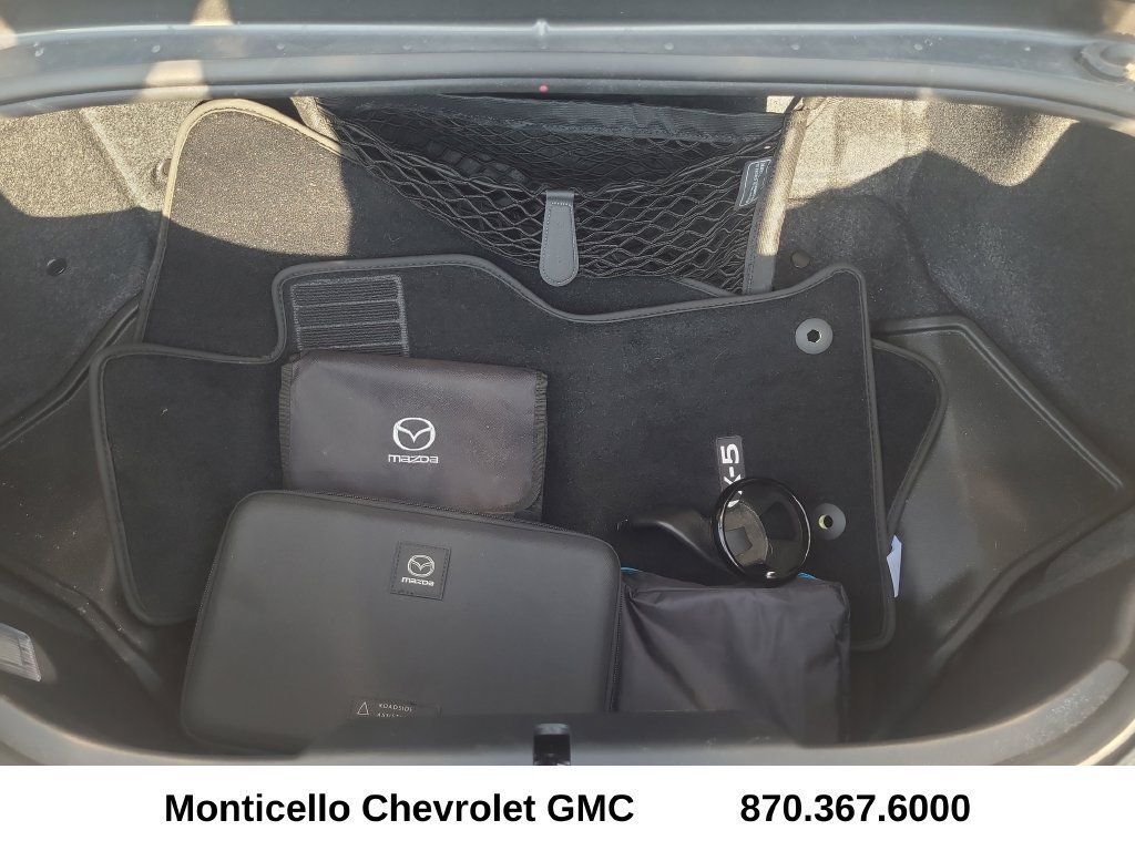 Used 2024 MAZDA MX-5 Miata Grand Touring RWD image 28