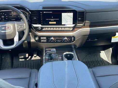 New 2026 GMC Sierra 1500 Elevation w/ Elevation Premium Package image 16