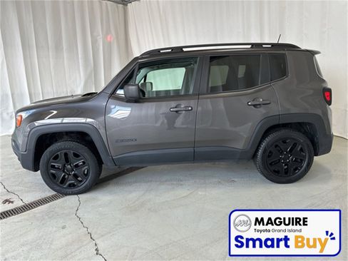 Used 2019 Jeep Renegade Sport image 24