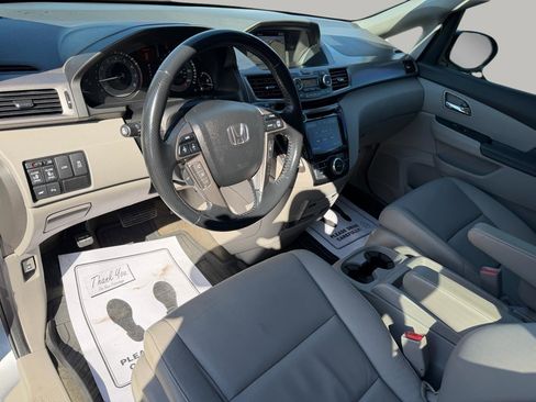 Used 2016 Honda Odyssey Touring Elite image 24