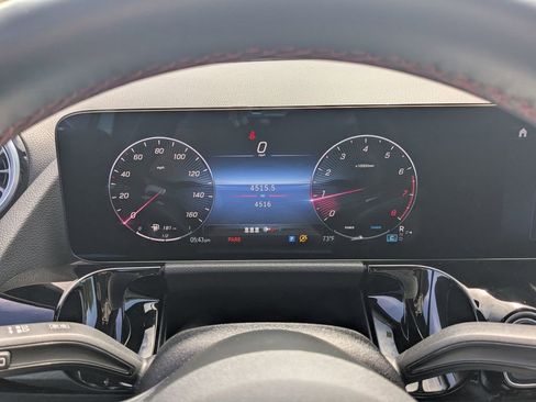 Used 2025 Mercedes-Benz GLA 250 image 13