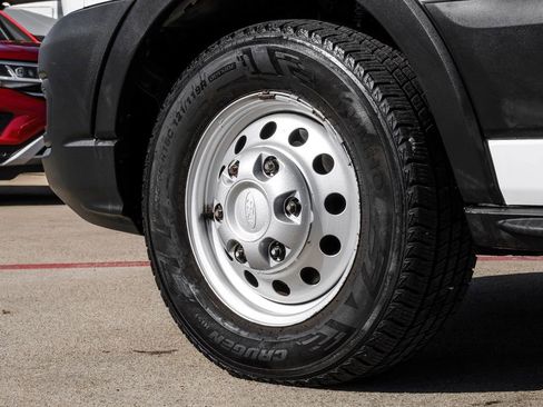 Used 2023 Ford Transit 250 Medium Roof AWD image 49