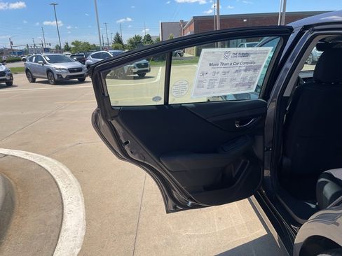 Used 2025 Subaru Legacy Premium w/ Popular Package #1A image 32