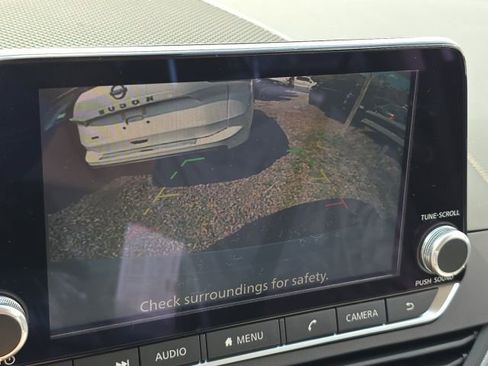 New 2025 Nissan Altima 2.5 SR image 8