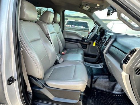 Used 2019 Ford F250 XL w/ Power Equipment Group image 22