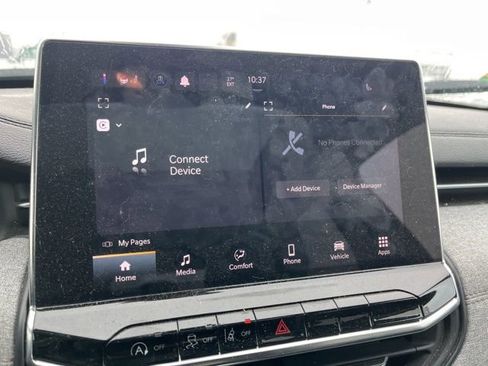 Used 2024 Jeep Compass Latitude w/ Sun and Sound Group image 16