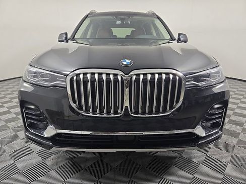 Used 2021 BMW X7 xDrive40i w/ Executive Package AWD/4WD image 3