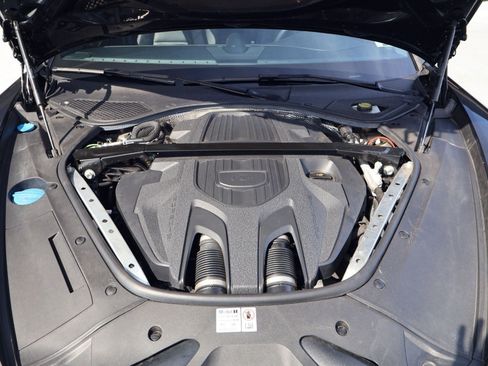 Certified 2023 Porsche Panamera Platinum Edition RWD image 21