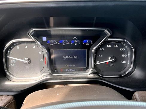 Used 2021 GMC Yukon Denali w/ Denali Premium Package image 12