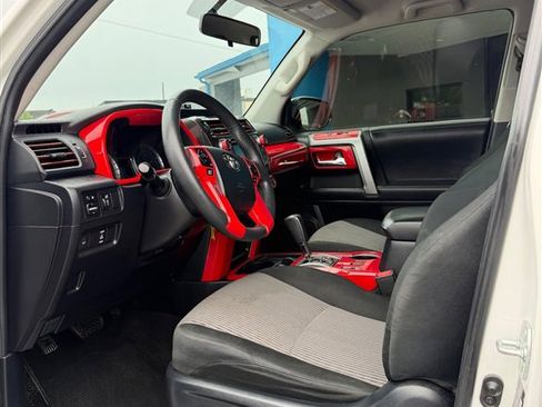 Used 2019 Toyota 4Runner SR5 RWD image 15