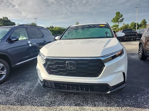 Used 2024 Honda CR-V EX image 6