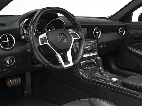 Used 2013 Mercedes-Benz SLK 55 AMG image 14