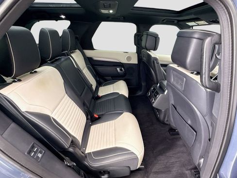 Used 2022 Land Rover Discovery HSE R-Dynamic AWD/4WD image 21