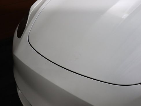 Used 2022 Tesla Model Y Long Range image 3