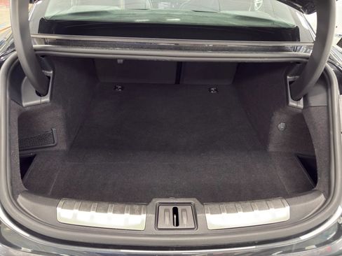 Used 2022 Porsche Taycan GTS image 15