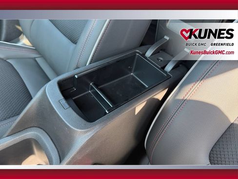 Used 2023 Chevrolet TrailBlazer RS w/ Convenience Package FWD image 32