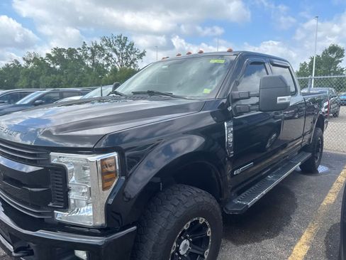Used 2018 Ford F250 XLT w/ XLT Value Package AWD/4WD image 18