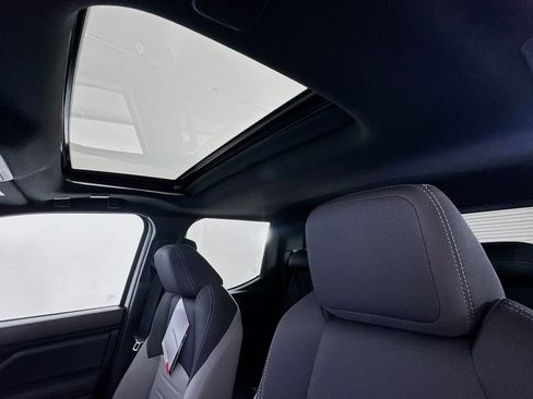 New 2025 Toyota Tacoma TRD Off-Road image 18