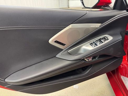 Used 2024 Chevrolet Corvette Stingray Preferred Conv w/ Z51 Performance Package image 8