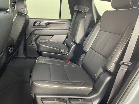 Certified 2025 Chevrolet Tahoe Premier image 13