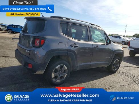 Used 2016 Jeep Renegade Latitude AWD/4WD image 4