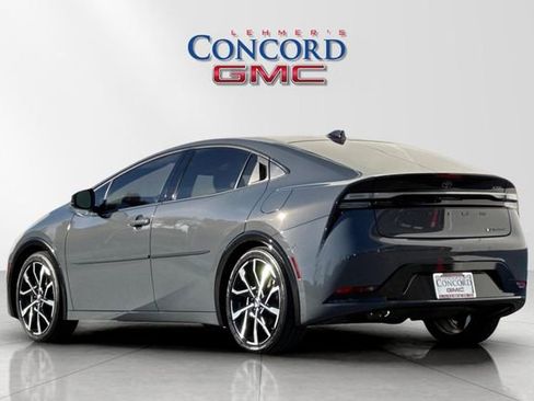 Used 2024 Toyota Prius Prime Premium w/ Advanced Technology Package image 6