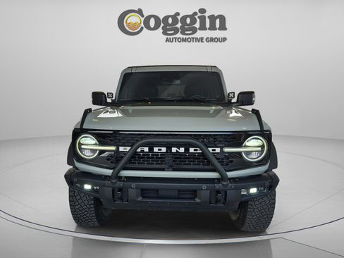 Used 2023 Ford Bronco Wildtrak image 17