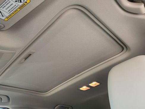 New 2025 MAZDA CX-5 AWD 2.5 S w/ Preferred Package image 15