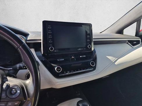 Used 2022 Toyota Corolla XSE FWD image 7