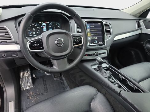 Used 2016 Volvo XC90 T5 Momentum image 19