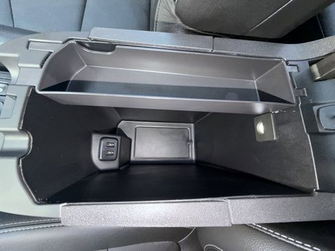 Used 2024 GMC Terrain SLT w/ Infotainment Package II AWD/4WD image 39