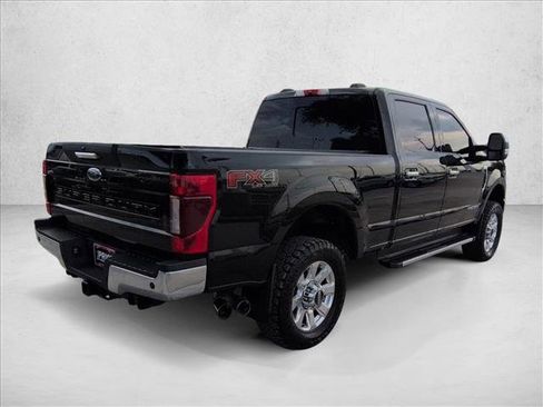Used 2021 Ford F350 Lariat w/ Chrome Package image 5