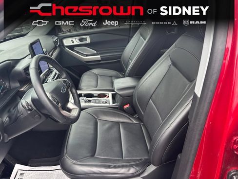 Used 2024 Ford Explorer Limited w/ Limited Technology Package AWD/4WD image 26