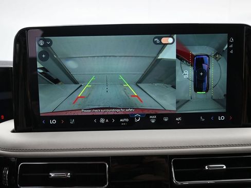 New 2026 Lincoln Aviator AWD image 19
