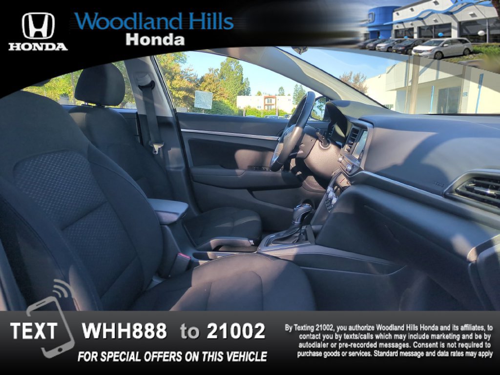 Used 2020 Hyundai Elantra Value Edition w/ Cargo Package (C1) FWD image 24
