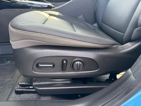 Used 2026 Chevrolet Trax ACTIV w/ Driver Confidence Package image 14