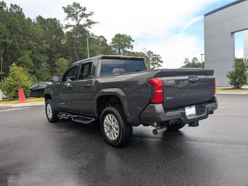 Used 2024 Toyota Tacoma SR5 RWD image 6